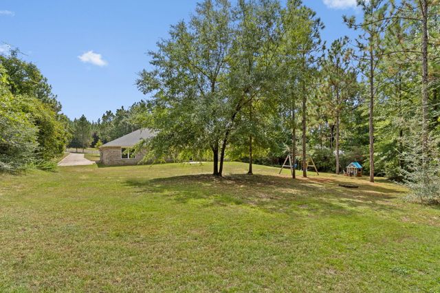 6404 Welannee Boulevard, Laurel Hill, FL 32567
