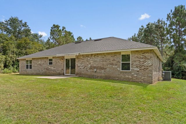 6404 Welannee Boulevard, Laurel Hill, FL 32567