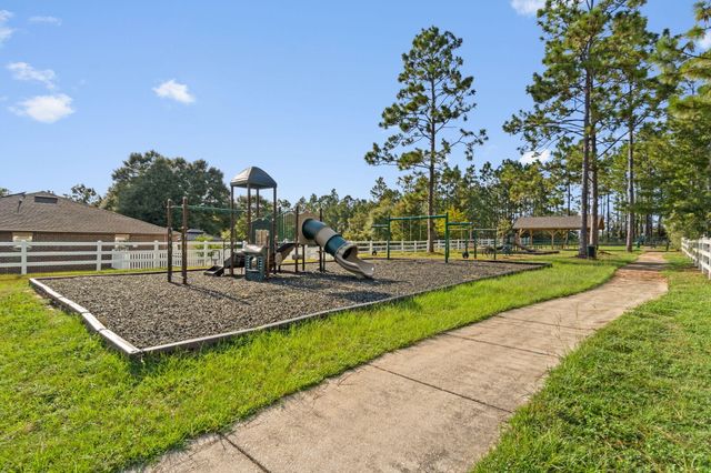 6404 Welannee Boulevard, Laurel Hill, FL 32567