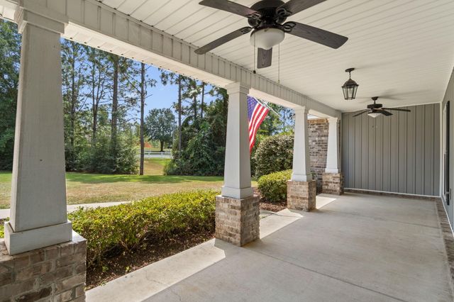 6404 Welannee Boulevard, Laurel Hill, FL 32567