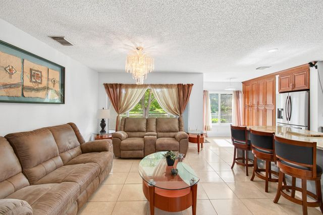 6240 NW 41st Terrace, Coconut Creek, FL 33073