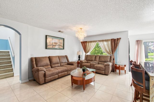 6240 NW 41st Terrace, Coconut Creek, FL 33073