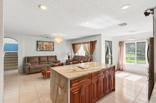6240 NW 41st Terrace, Coconut Creek, FL 33073