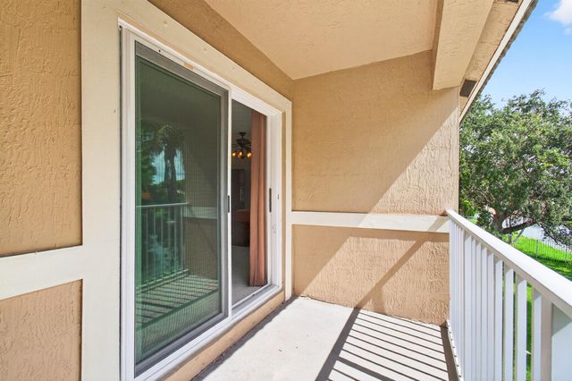 6240 NW 41st Terrace, Coconut Creek, FL 33073