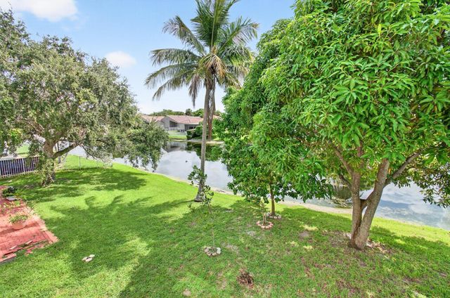 6240 NW 41st Terrace, Coconut Creek, FL 33073