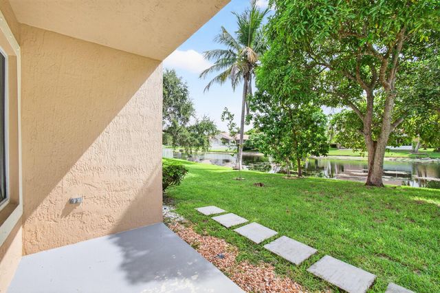 6240 NW 41st Terrace, Coconut Creek, FL 33073