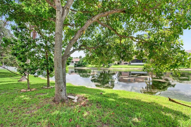 6240 NW 41st Terrace, Coconut Creek, FL 33073