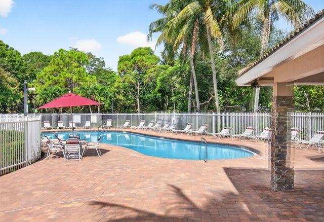 6240 NW 41st Terrace, Coconut Creek, FL 33073