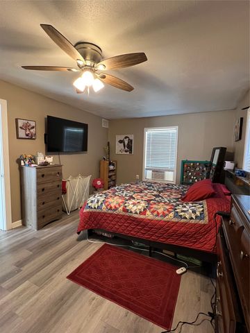 1807 Vincent Street, Brownwood, TX 76801