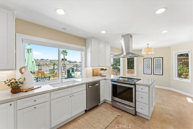 22801 Toston, Mission Viejo, CA 92692