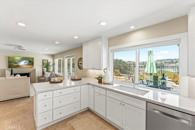 22801 Toston, Mission Viejo, CA 92692