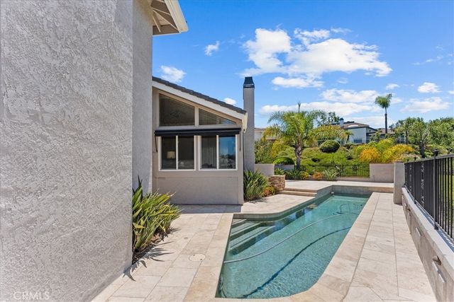 22801 Toston, Mission Viejo, CA 92692