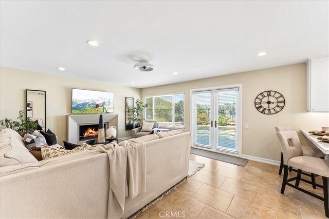 22801 Toston, Mission Viejo, CA 92692