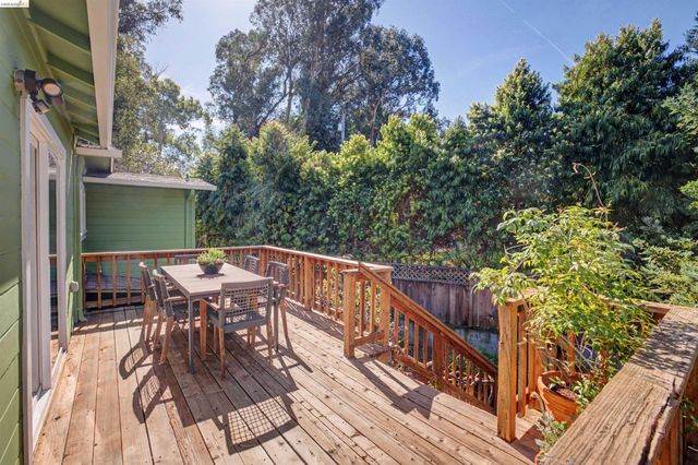 4753 Mountain Blvd, Oakland, CA 94619