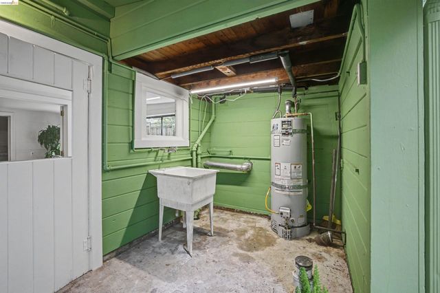 4753 Mountain Blvd, Oakland, CA 94619