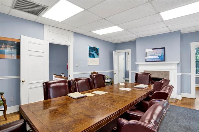 1911 Government Street, Mobile, AL 36606