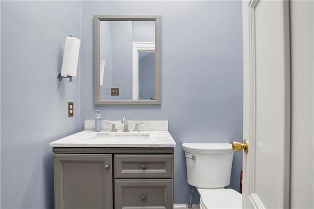 1911 Government Street, Mobile, AL 36606