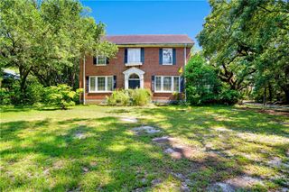 1911 Government Street, Mobile, AL 36606