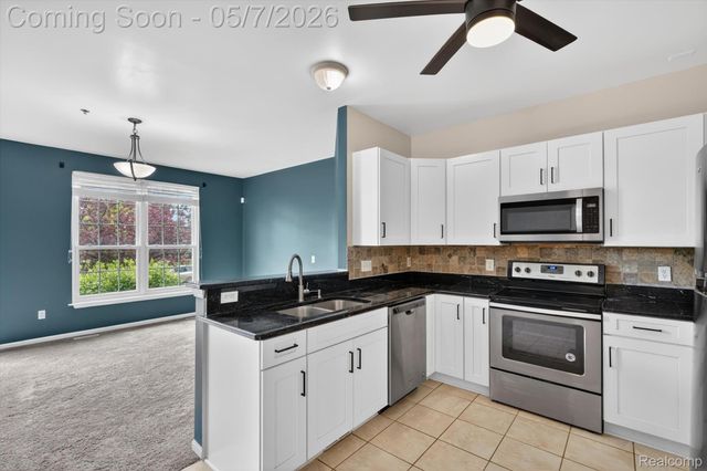 43027 Strand Drive, Sterling Heights, MI 48313