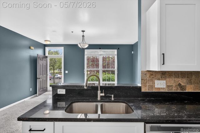 43027 Strand Drive, Sterling Heights, MI 48313