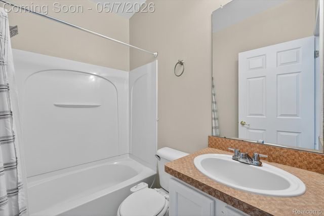 43027 Strand Drive, Sterling Heights, MI 48313