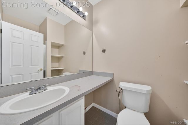 43027 Strand Drive, Sterling Heights, MI 48313
