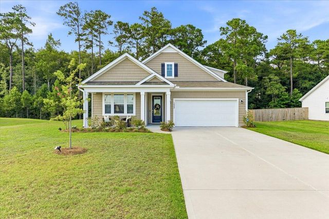 1022 Wading Point Boulevard, Huger, SC 29450