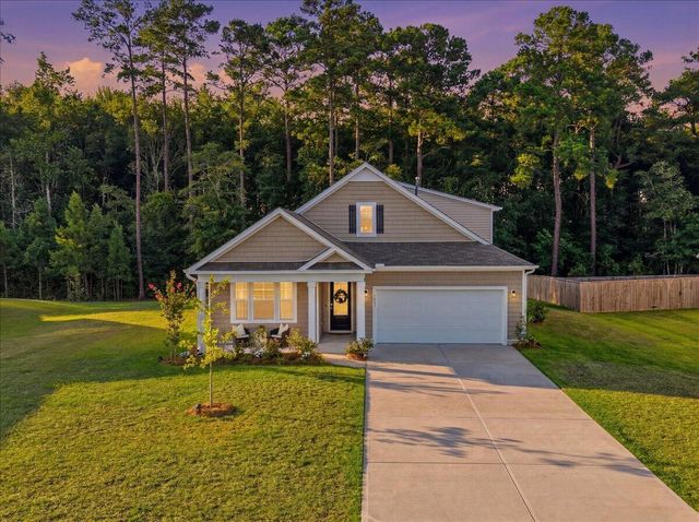 1022 Wading Point Boulevard, Huger, SC 29450
