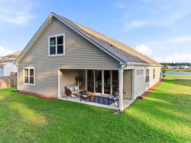 1022 Wading Point Boulevard, Huger, SC 29450