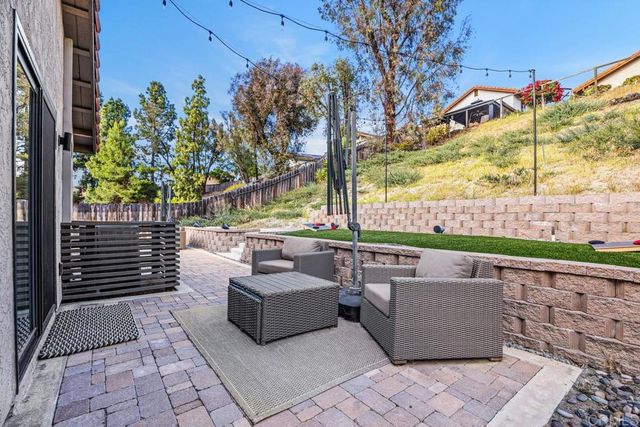 155 Paseo Marguerita, Vista, CA 92084