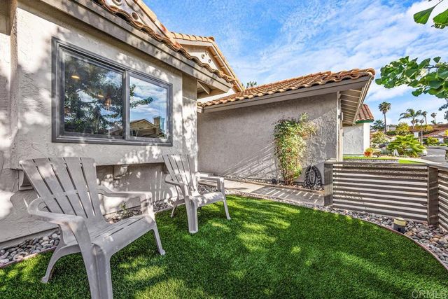 155 Paseo Marguerita, Vista, CA 92084