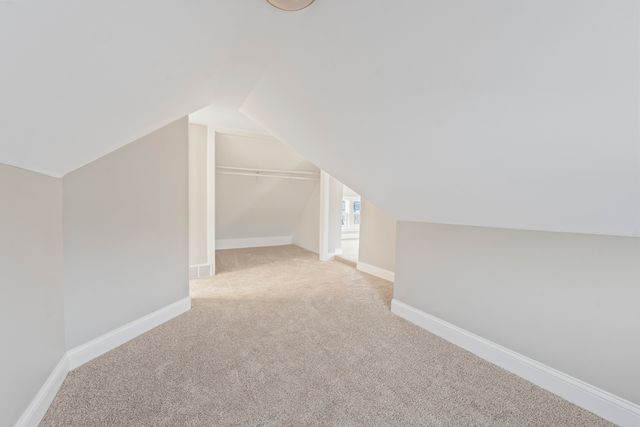 418 W Illinois Avenue, Aurora, IL 60506