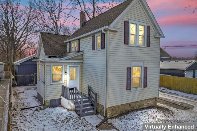 418 W Illinois Avenue, Aurora, IL 60506