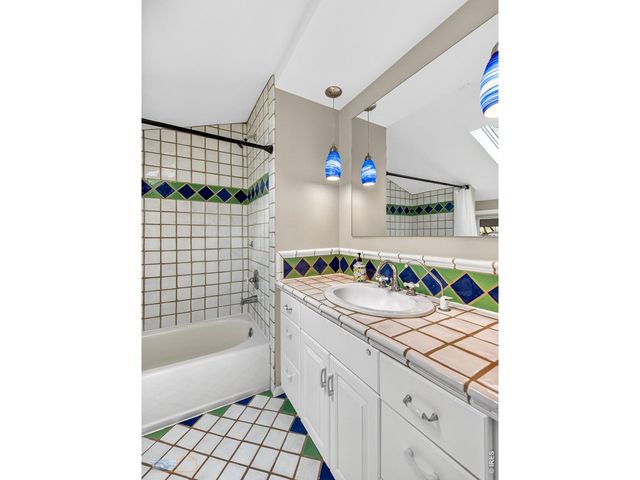 315 Evergreen Ave, Boulder, CO 80304