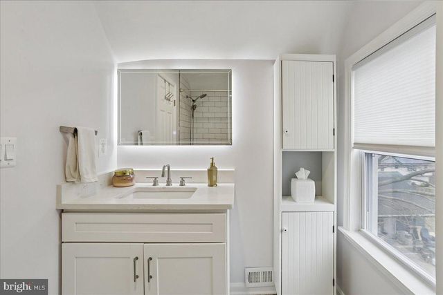 4506 ELMWOOD RD, Beltsville, MD 20705