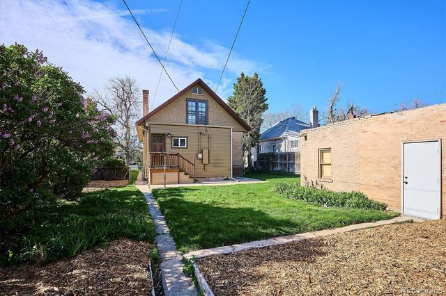 3051 W 39th Avenue, Denver, CO 80211