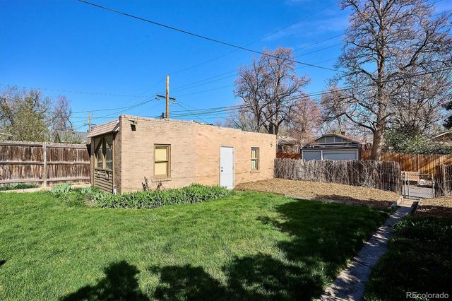 3051 W 39th Avenue, Denver, CO 80211