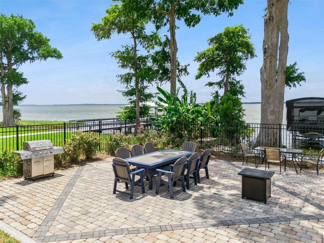 1023 MELLATHON CIRCLE, Leesburg, FL 34748