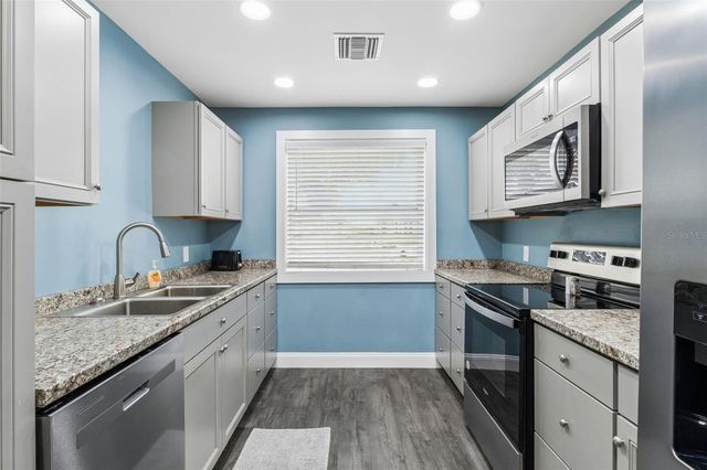 1023 MELLATHON CIRCLE, Leesburg, FL 34748