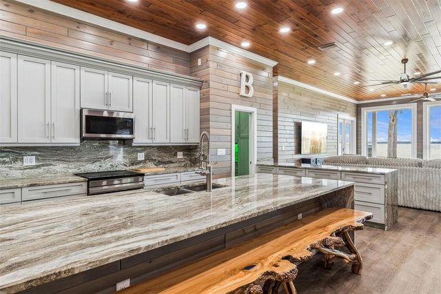 1023 MELLATHON CIRCLE, Leesburg, FL 34748