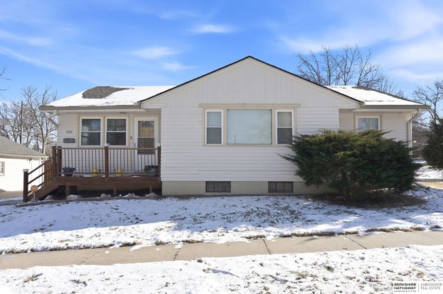 1310 N 67th Street, Lincoln, NE 68505