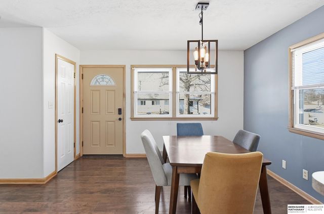 1310 N 67th Street, Lincoln, NE 68505