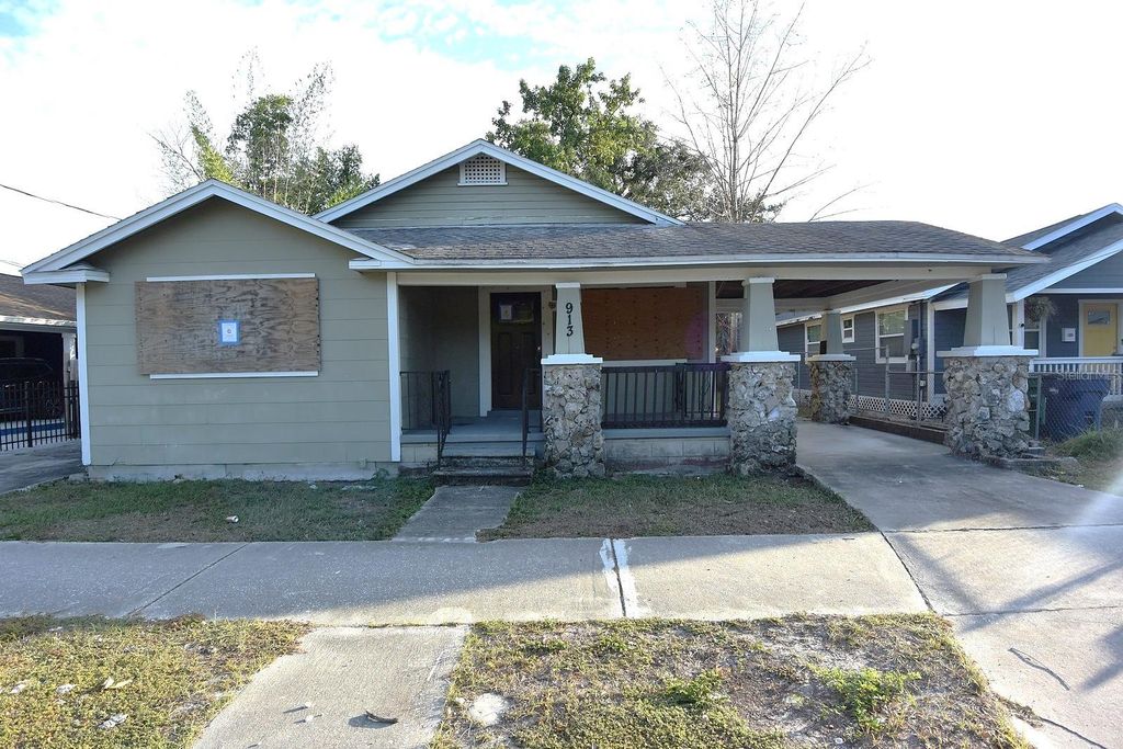 913 E 28TH AVENUE, Tampa, FL 33605