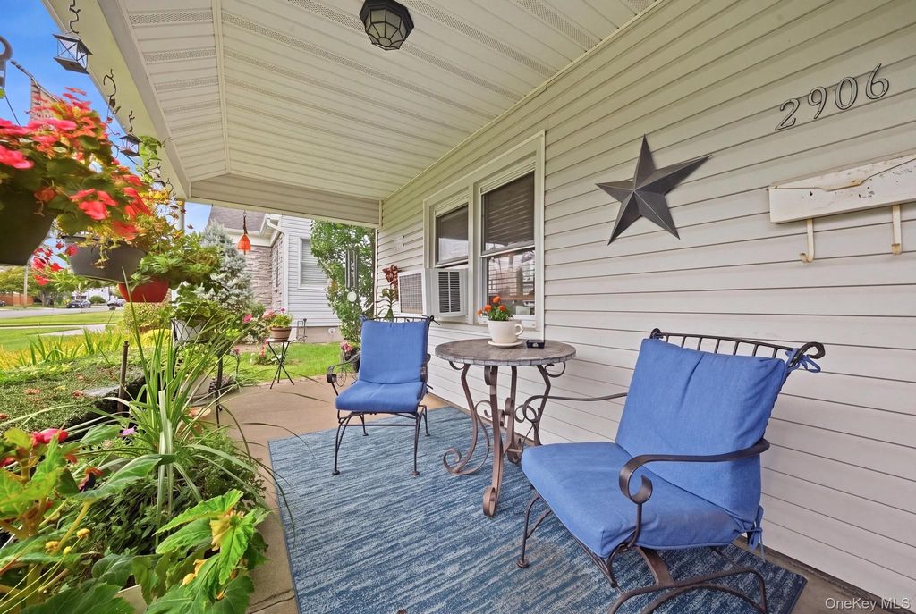 2906 Court Street, Oceanside, NY 11572 — photo 3
