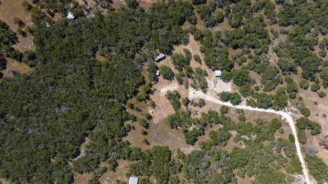 840 Forest View DR, Blanco, TX 78606