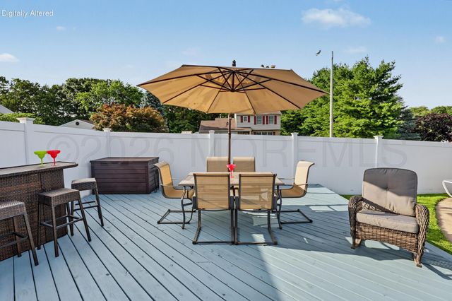 30 Albatross Drive, Howell, NJ 07731