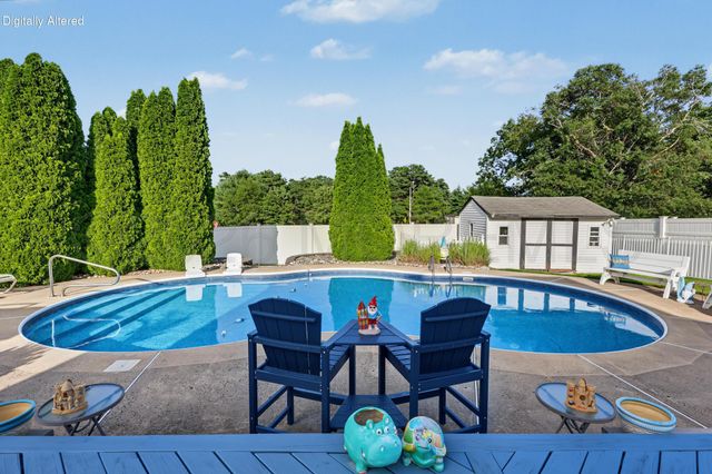30 Albatross Drive, Howell, NJ 07731