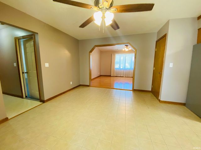 4422 Obing Strasse, Jasper, IN 47546