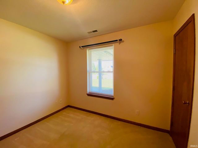 4422 Obing Strasse, Jasper, IN 47546