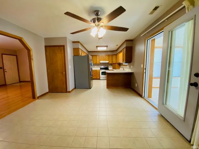 4422 Obing Strasse, Jasper, IN 47546